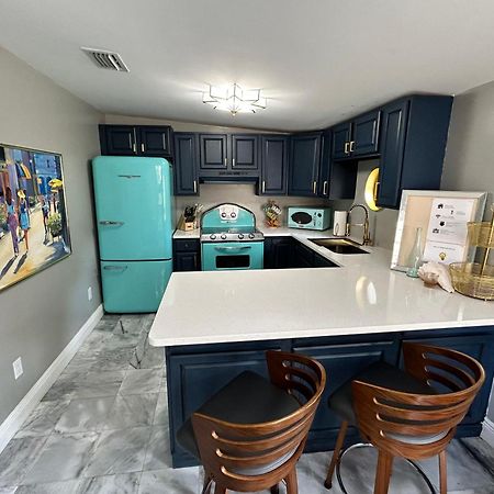 Stylish Bungalow Near Dining, Parks & Entertainment Jacksonville Eksteriør billede