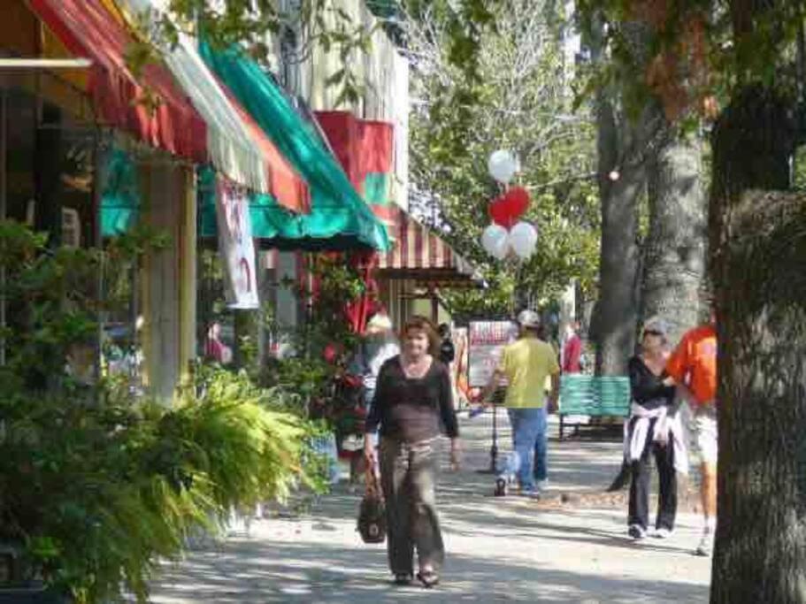 Stylish Bungalow Near Dining, Parks & Entertainment Jacksonville Eksteriør billede